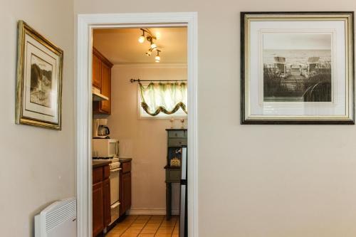La Jolla Cottage