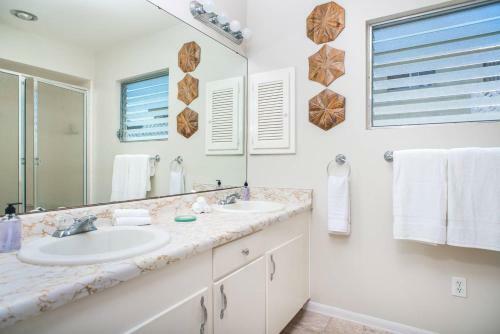 Three-bedroom In Point Loma
