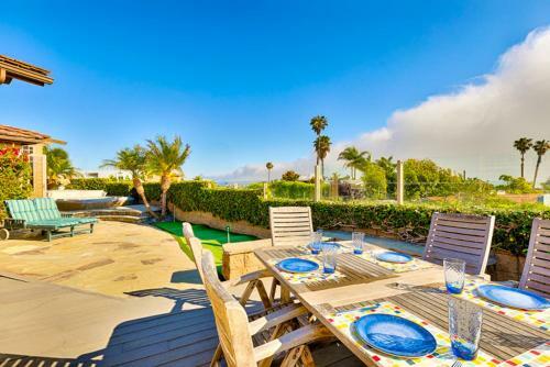 #5411 - Hillside Hideaway Three-bedroom Holiday Home