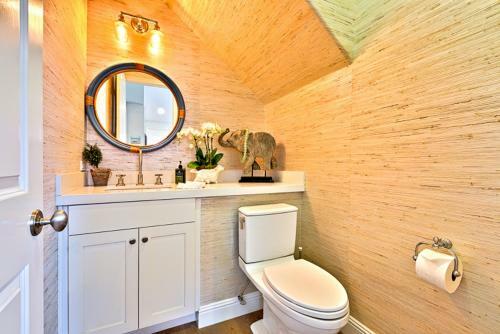 #6712 - Beach House Four-bedroom Holiday Home