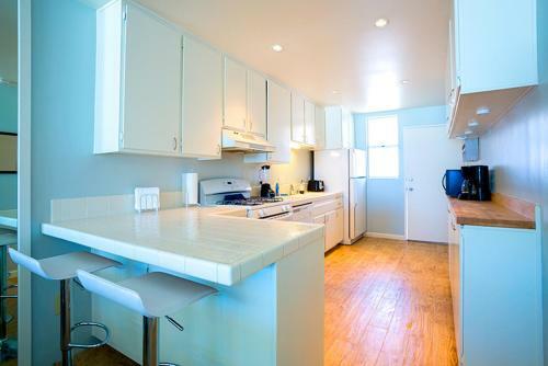 #3755 - Oceanfront Getaway Two-bedroom Apartment