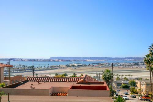 Apartamento Wraparound Views In Mission Hills Townhouse