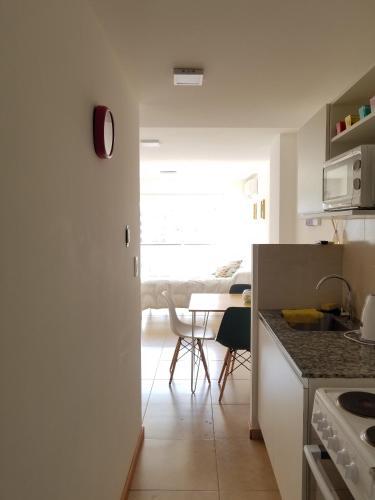 Apartamento Apto - Practico Y Bien Ubicado!