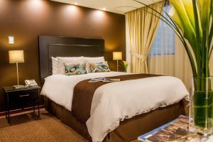 El Polo Apart Hotel & Suites