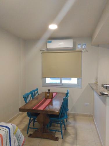 Apartamento Departamento Con Cochera -salvador