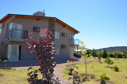 Lodge Caba�as La Emilia Apart