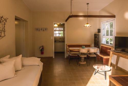 Lodge Bosque Divino Caba�as & Suites