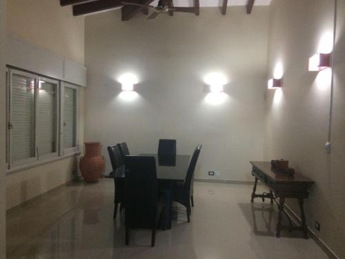 Hermoso Chalet En Villa Carlos Paz