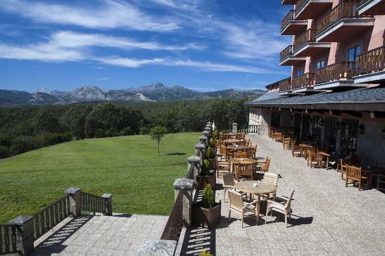 Hotel Parador De Cervera