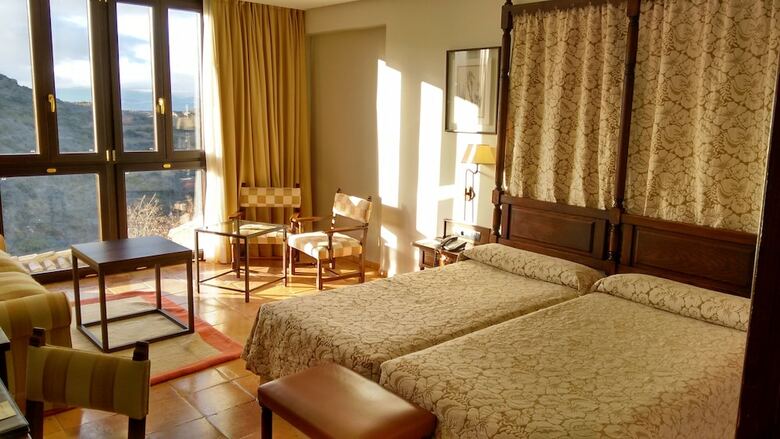 Hotel Parador De Sos Del Rey Cat�lico