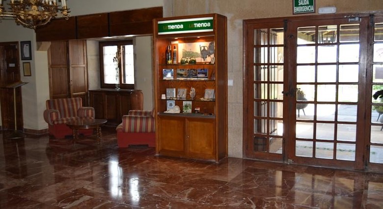 Hotel Parador de Ver�n