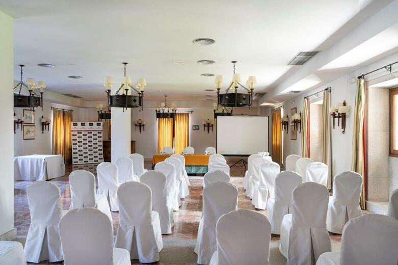 Hotel Parador de Ver�n