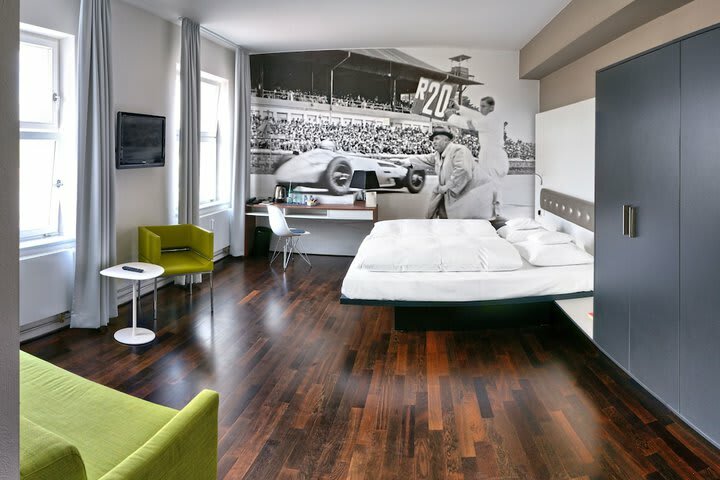V8 Hotel Classic Motorworld Region Stuttgart