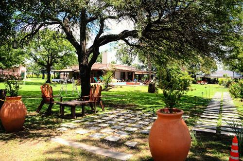 La Isolina Club De Campo