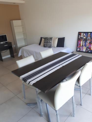 Apartamento Frente Al R�o
