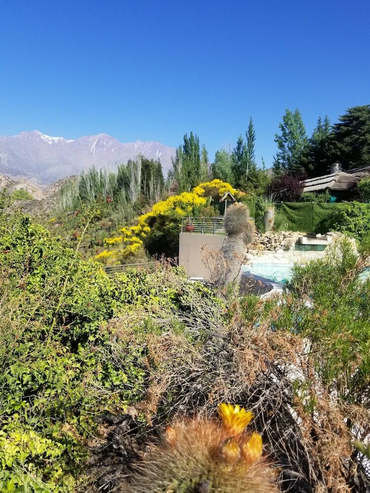 Hotel El Carmelo Mountain Lodge