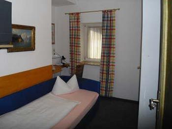 Bed & Breakfast Haus Hohenzollern Hotel-garni