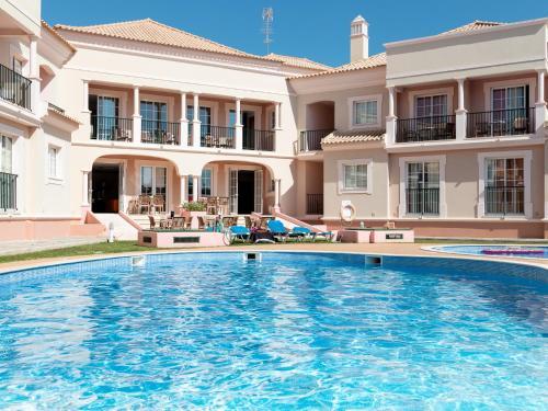 Aqua Mar Aparthotel