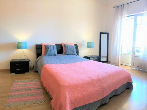 Oura Beach Sea View Apartment Coral