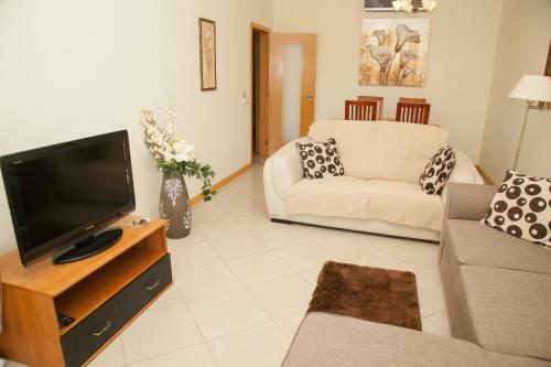 Spacious T1 Apartment With Sea Wiev