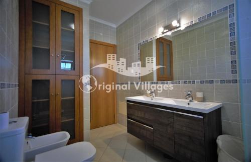 V4 Villa Louren�o