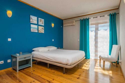 Alcantarilha Villa Sleeps 8 Air Con Wifi
