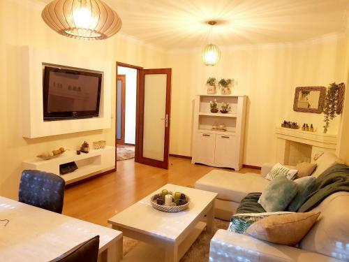 Apartment R. Carlos Teixeira