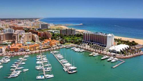 Residence Golf Club - Apartamento 322