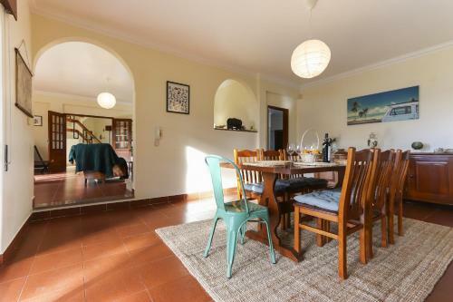 Sintra Villa With Pool By Homing