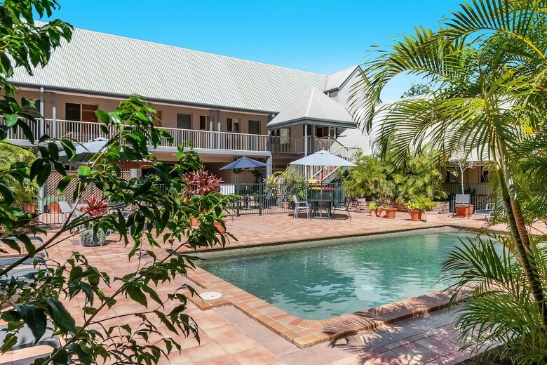 Hotel Byron Central Apartments