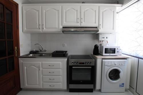 Apartamento D. Jo�o III Residence