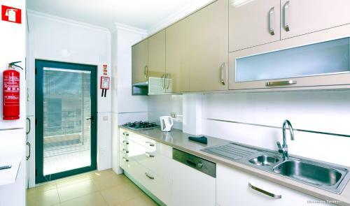 B23 - Encosta Apartment In Lagos Marina