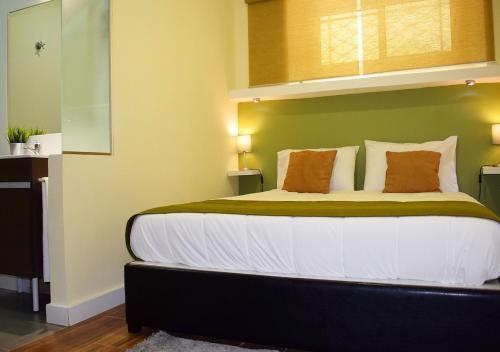 Hostal Amazonia Suits Guest House