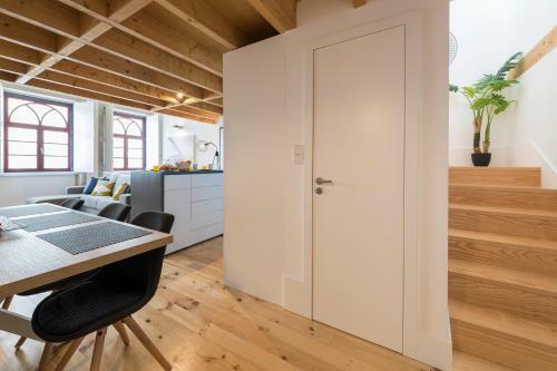 Apartamento Lovelystay-modern Loft City Center