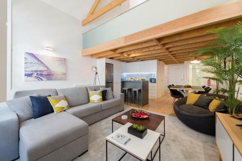 Apartamento Lovelystay-modern Loft City Center