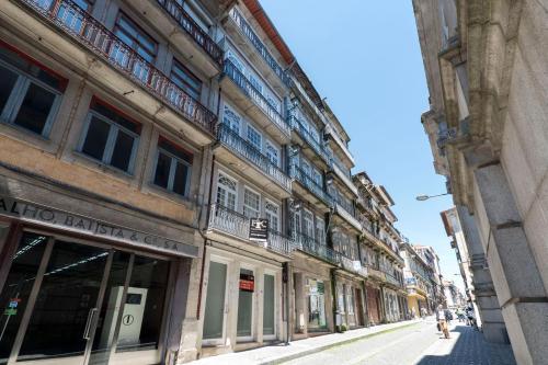 Lovelystay - Dirk Apartment Almada 3� T