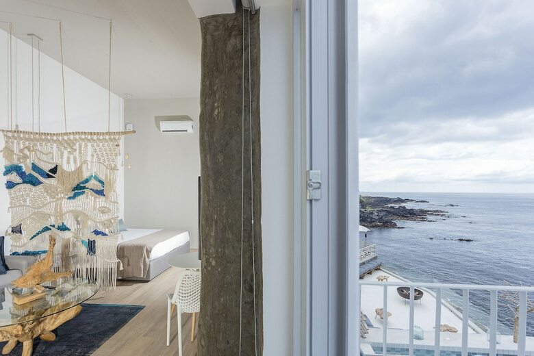 Hotel White Exclusive Suites & Villas