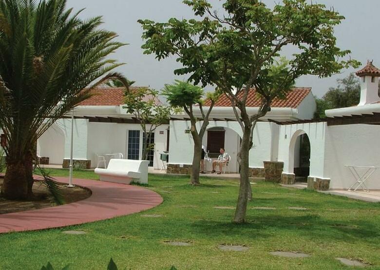Apartamentos Livvo Dunagolf Suites