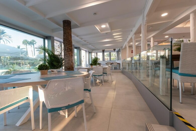 Apartamentos Livvo Dunagolf Suites