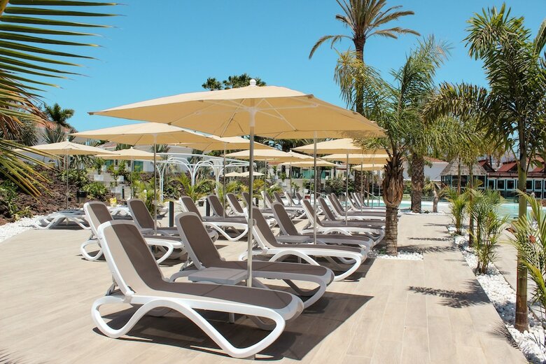 Apartamentos Livvo Dunagolf Suites
