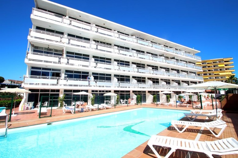 Apartamentos Strelitzias