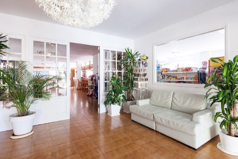 Apartamentos Puerto Cala Vadella