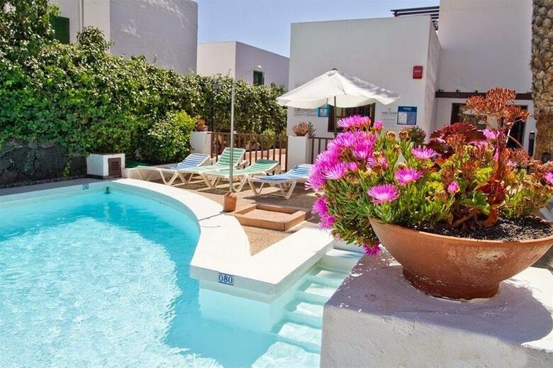 Apartamentos Las Lilas S�lo Adultos