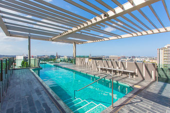 Hotel Quattro On Astor Apartments
