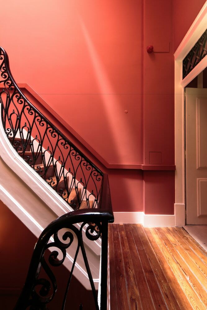 Hostal Dear Lisbon - Palace Chiado Suites