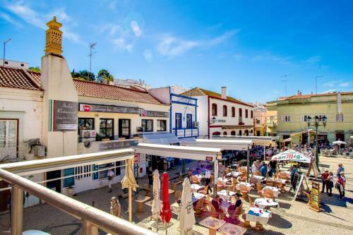 Ferragudo Vintage Apartment With Seaview