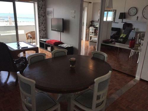 Casino & Beach Apartment