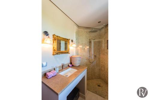 Carvoeiro Villa Sleeps 10 Pool Air Con Wifi
