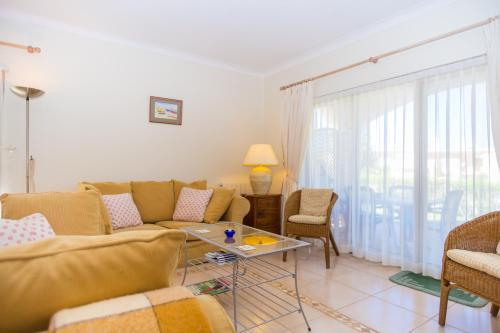2 Bedroom Apartment On Gramacho Golf Course, Carvoeiro