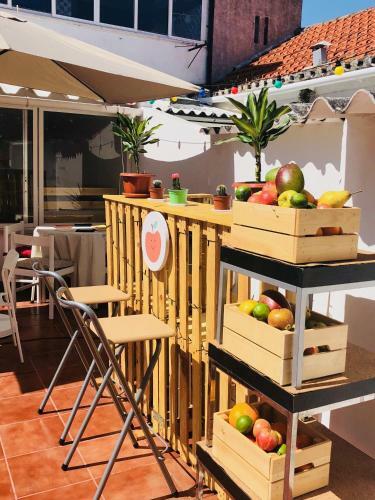 Albergue Cascais Terrace Fruit Point